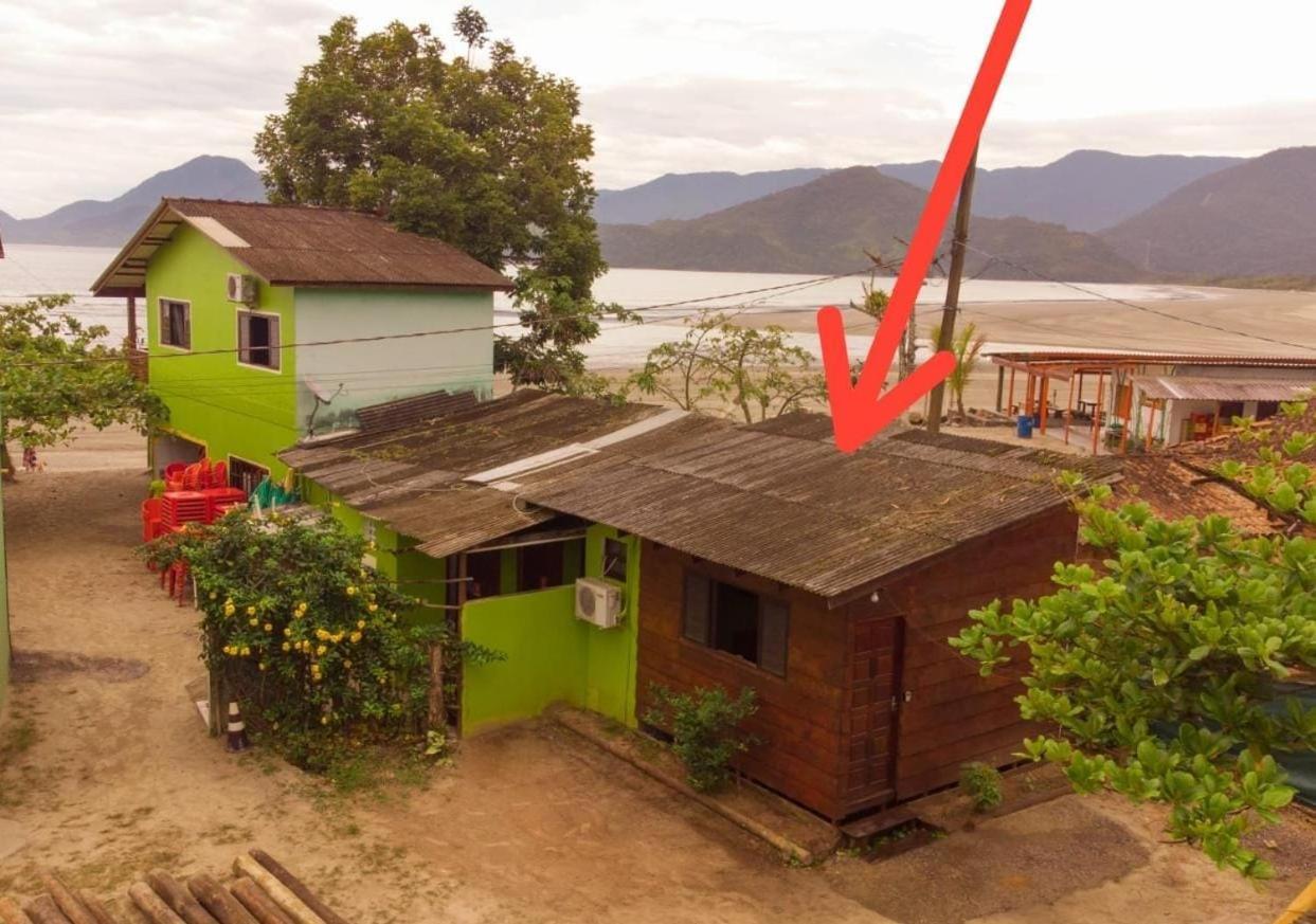 827 Chale Pe Na Areia, Completo Na Praia Do Estaleiro Em Ubatuba - 1 Dormitorio, 1 Banheiro, 1 Vaga De Garagem Екстериор снимка